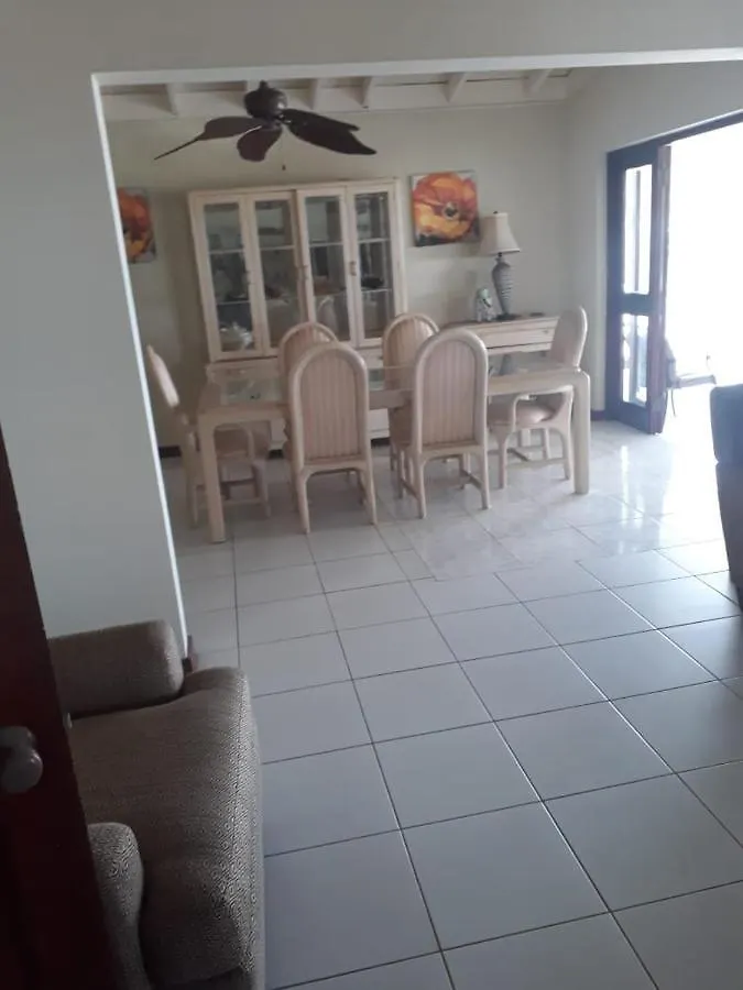 Aparthotel East Of Eden Villa Montego Bay